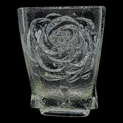 Vintage vase med rose